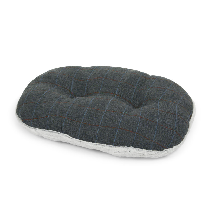 Adena Pet Bed, Medium (71.5cm W x 55cm D x 20cm H)