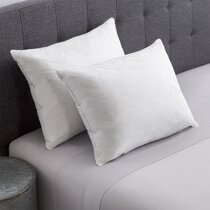Bellagio Resort & Casino Luxurious Down Alternative Pillow