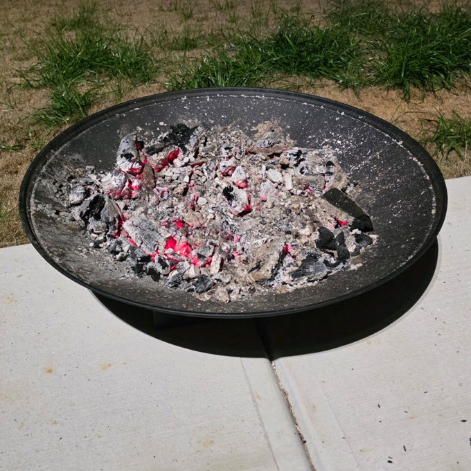 32" Fire Pit Table with Lid for Outdoor Bonfire Gatherings, Wood Burning Firepits for Outside Patio
