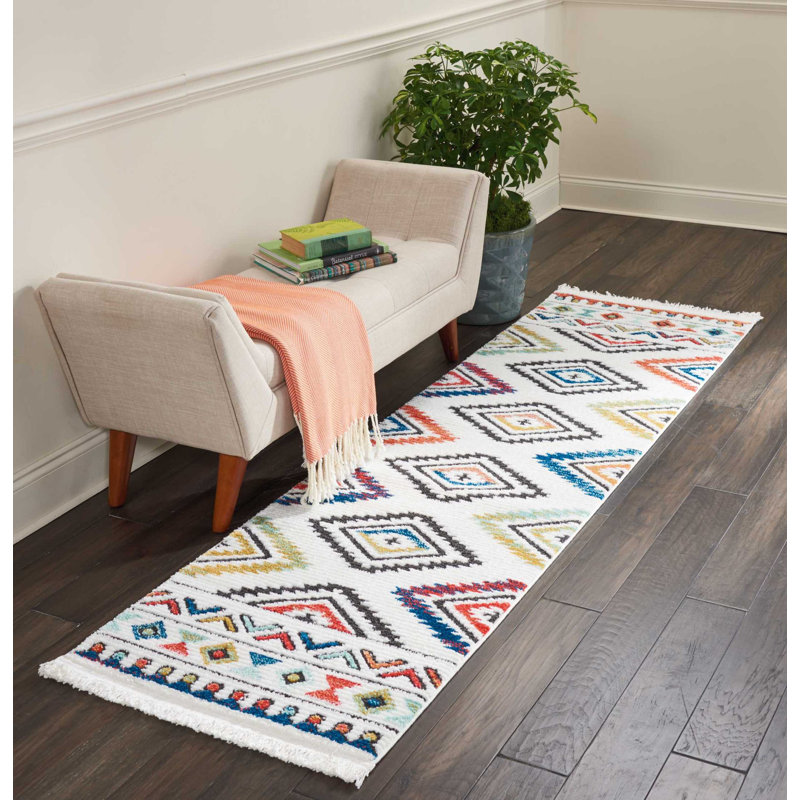 Tapis blanc tissé à la machine Southwestern, Tapis de couloir 2 pi 2 po x 7 pi 9 po