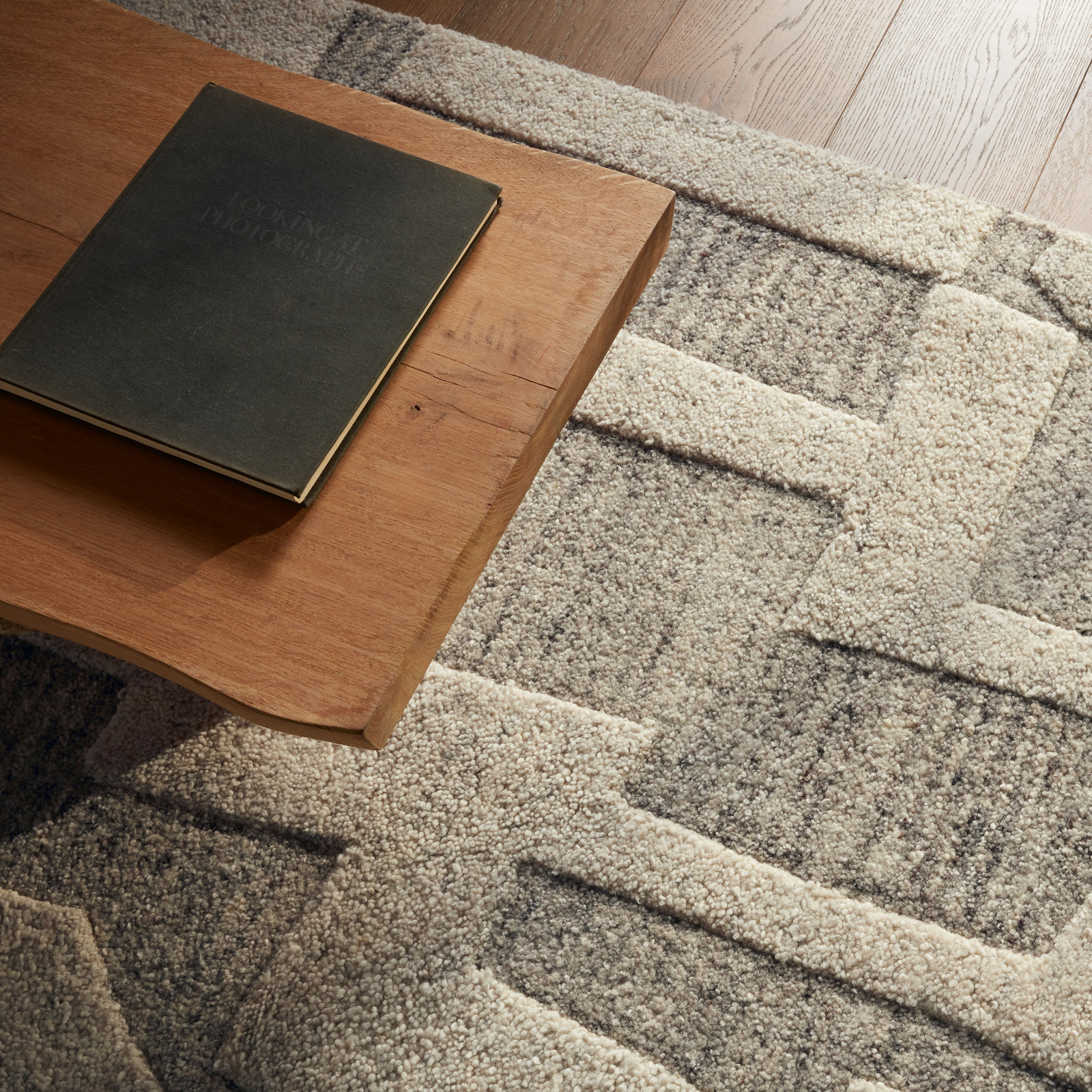 Gray Cream Hand-Tufted Abstract Rug, Rectangle 9'6" x 13'6"