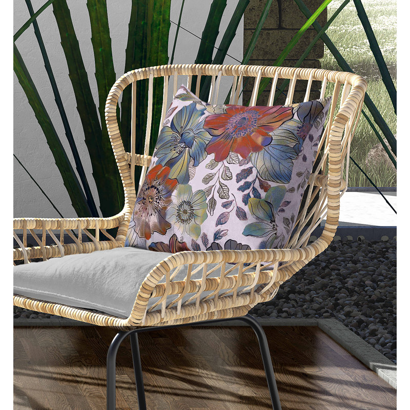 Coussin intérieur / extérieur Painted Petalscape, Bleu / rouge / mauve, Carré 16 po