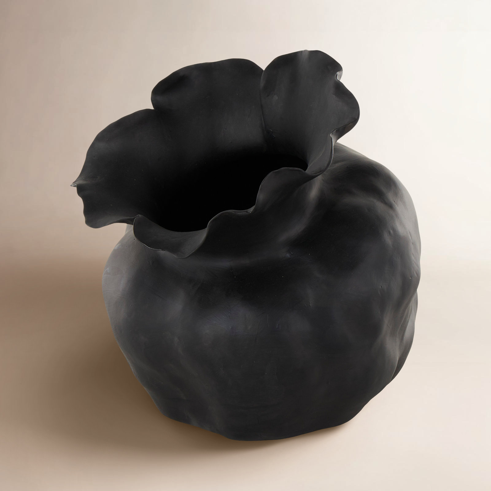 Acosta Ceramic Table Vase, Black