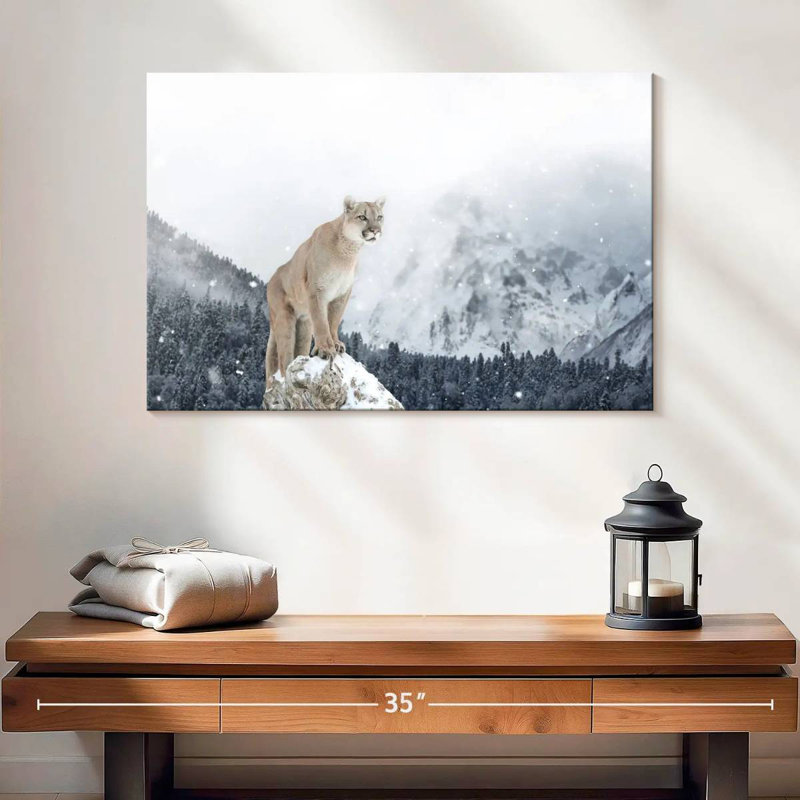 Crowle Snowy Cougar, H 16 po x l 24 po