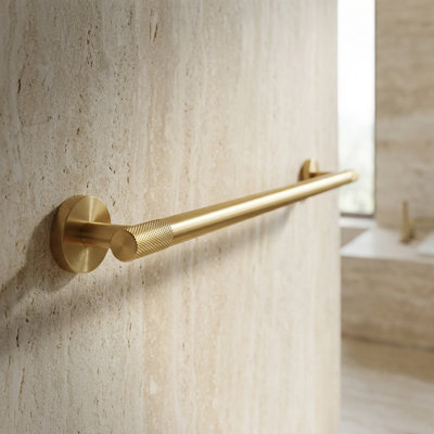 Forward 24" Towel Bar