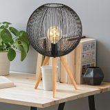 Gentle Metal Globe Lamp