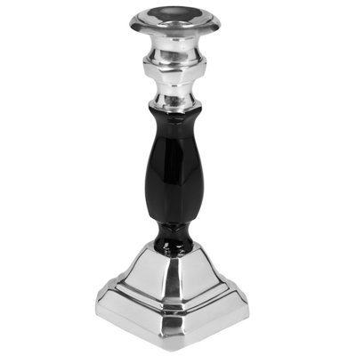 Chandelles en métal contemporain