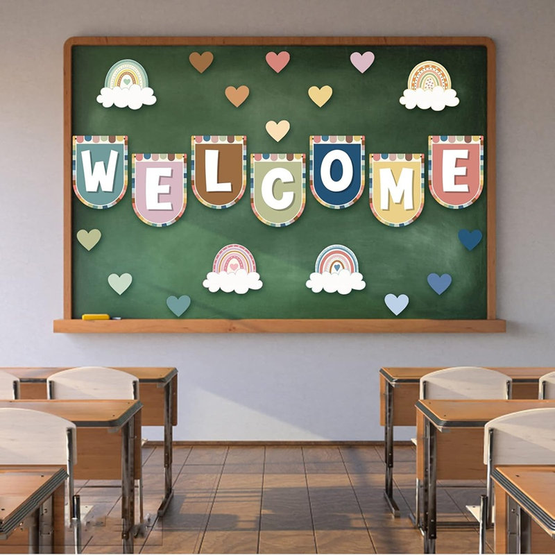 Ensemble de babillards Boho Welcome Back To School - 35 pièces, drapeau de la classe bohémienne avec 50 points adhésifs, affiche de bienvenue rustique pour décorations murales de classe, d'enseignants et d'étudiants