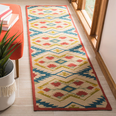 Adera Hand Hooked Performance Southwestern Rug