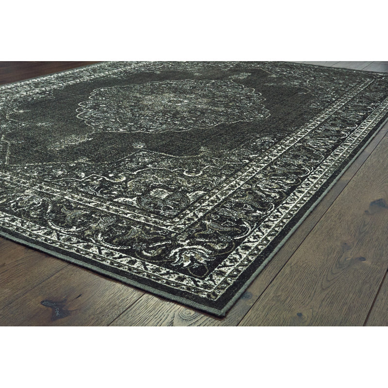 Tapis fumée Sewell, Rectangle 1 pi 11 po x 3 pi 3 po