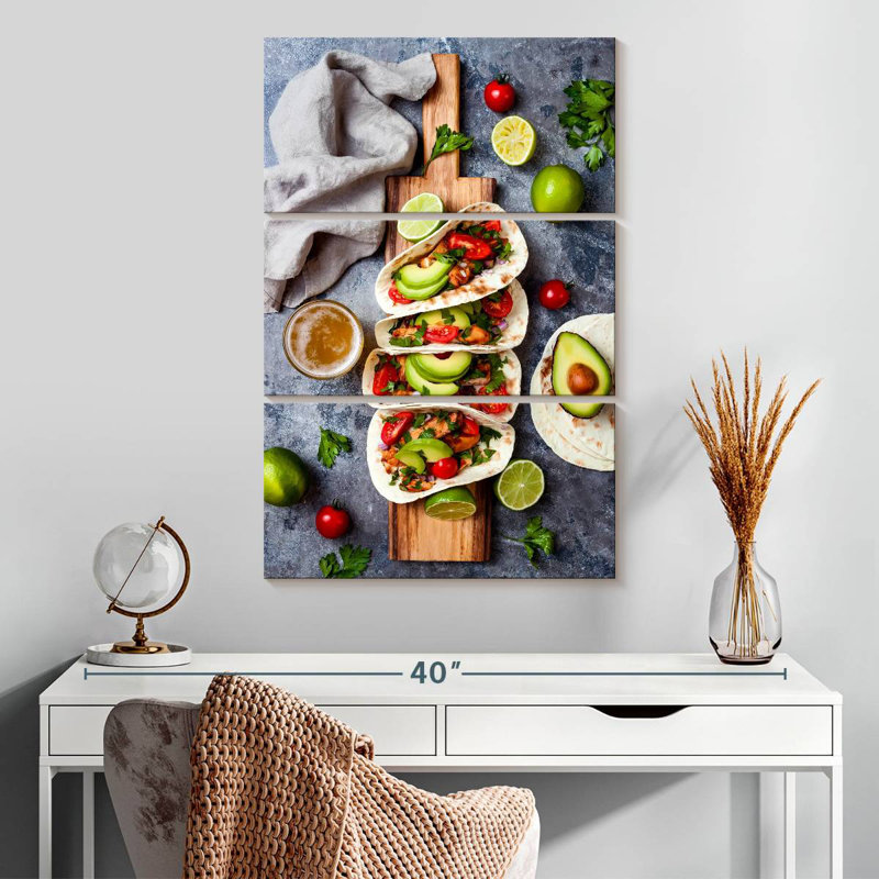 Tacos au poulet Yarlin, H 32 po x l 20 po