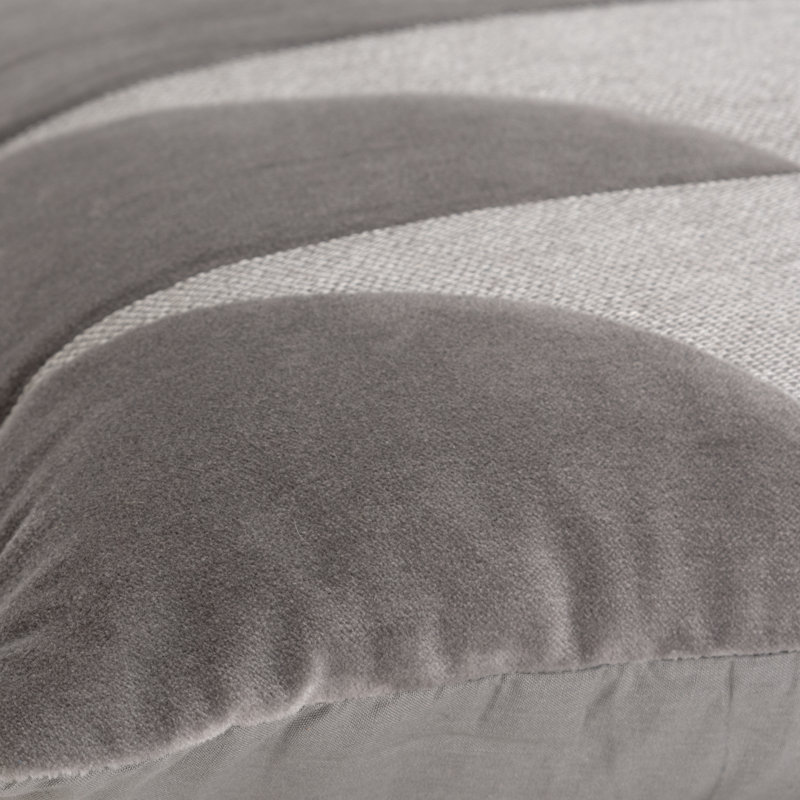 Coussin Joshelin, Gris