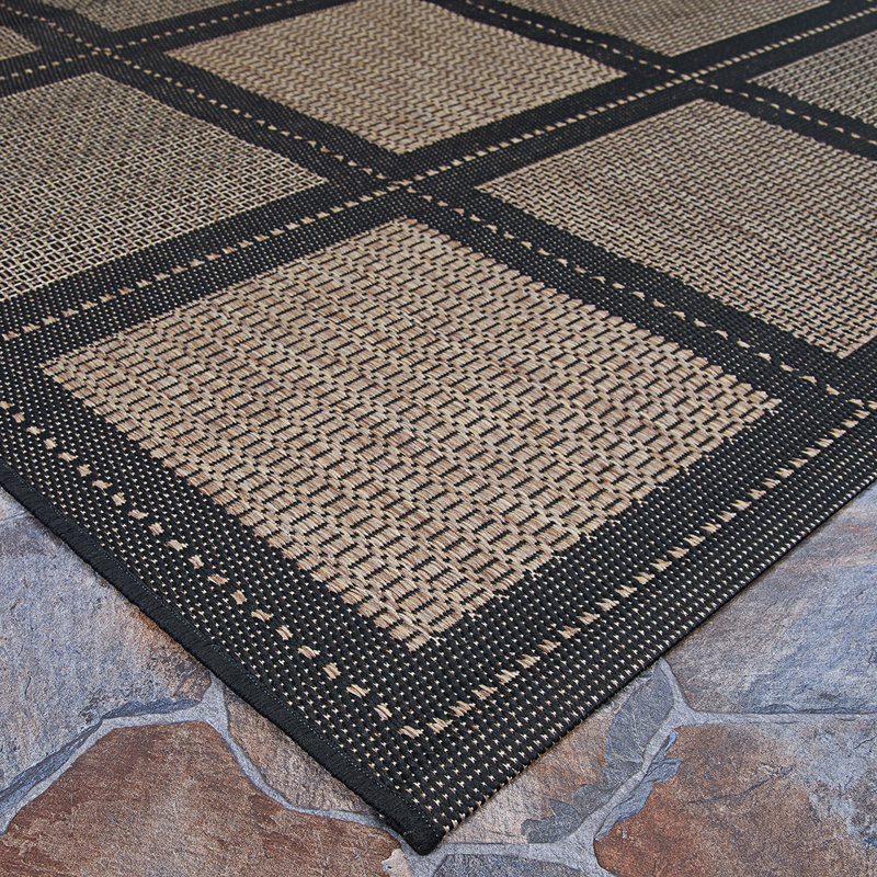 Tapis intérieur / extérieur noir Sania, Rectangle 2 pi x 3 pi 7 po