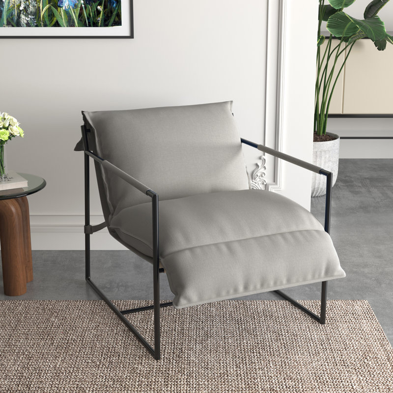 Chaise d'appoint rembourrée en métal et en polyester gris clair, Mélange de polyester gris clair / tissu