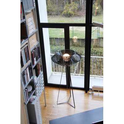 V Floor Lamp