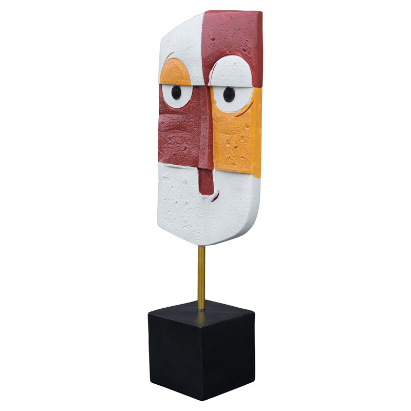 Brynae Figurines & Sculptures