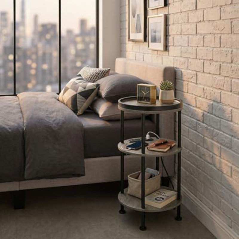 Petite table d'appoint ronde avec station de charge pour les petits espaces, table d'appoint à 3 niveaux avec ports USB et prises de courant, canapé, table de thé d'angle pour salon, table de chevet, appartement de chambre à coucher (gris)