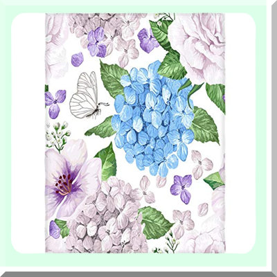 Hydrangea Haven: Ultra-Soft Microfiber Flannel Throw Blanket for Bed, Couch, or Travel - Cozy and Warm for All Seasons