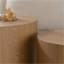 Ensemble de tables basses gigognes peu encombrantes, 2 tables de particules rondes aspect bois Eco-P2, aucun assemblage requis