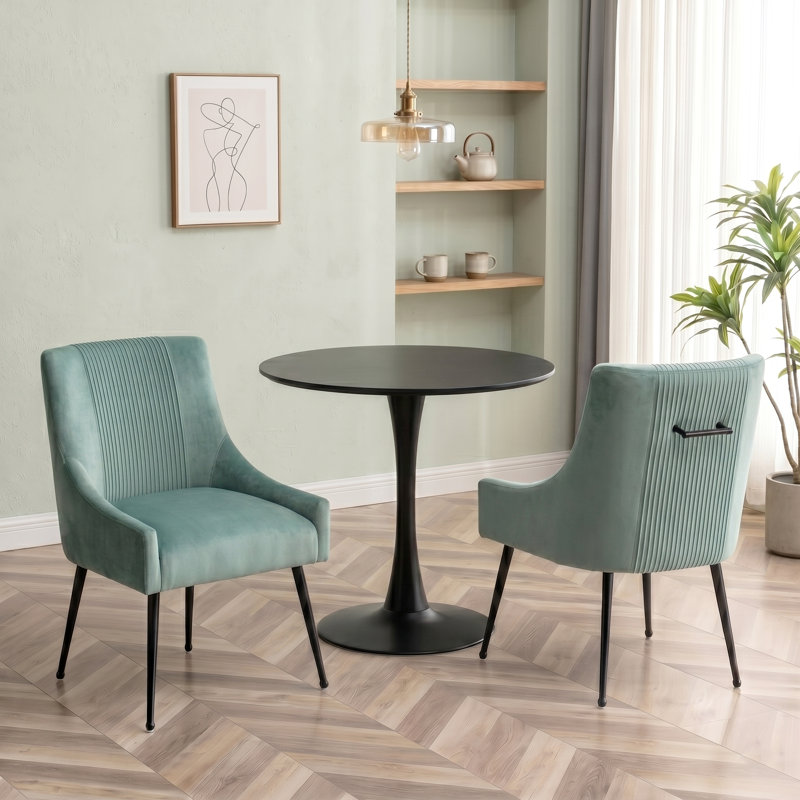 Dinnington Velvet Upholstered Side Chair With Legs, Green