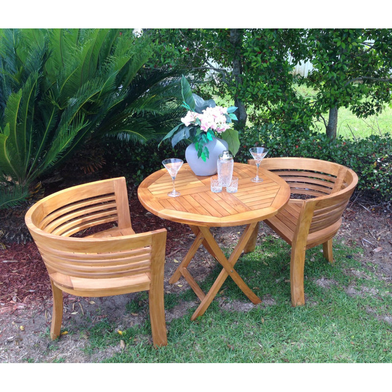 Half Moon Outdoor Lounge Chair