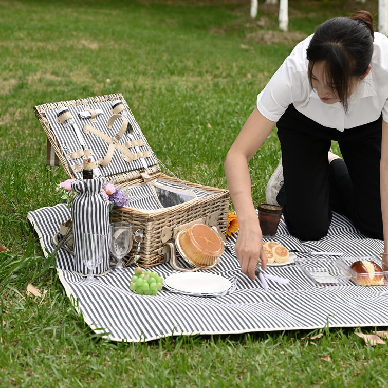 Bassetts Wicker Picnic Basket , Service for 2