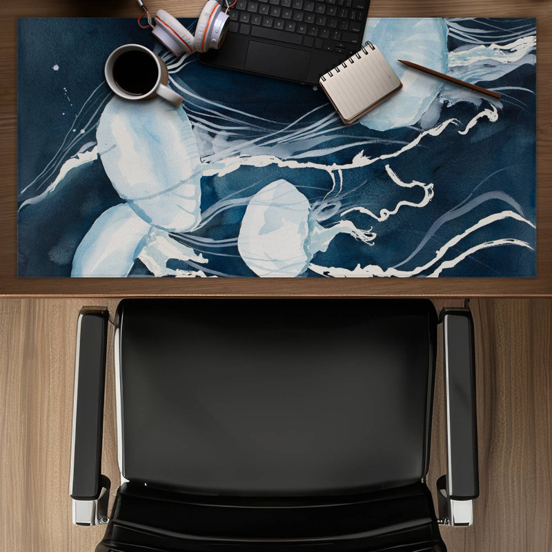 Medusa - 15.75"x31.50" Desk mat
