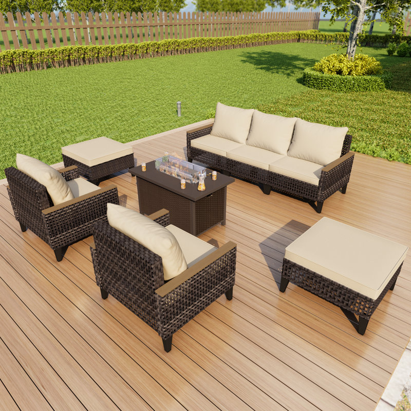 Ensemble de conversation de patio en osier de 8 pièces avec coussins et table de foyer d'extérieur de 50 000 BTU pour la cour arrière (beige) 8 pièces