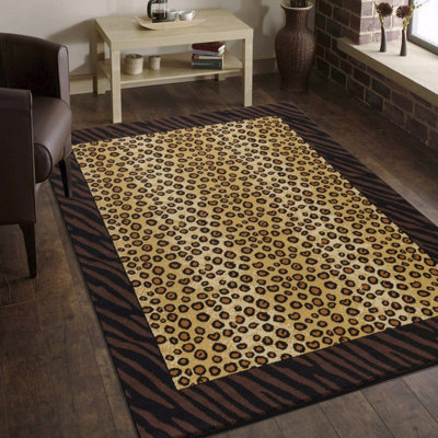 Tapis à motif animalier - 5 pi 3 po x 7 pi 3 po