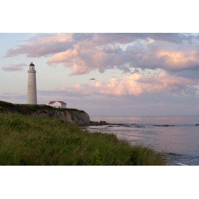 Sunset on Cap-Des-Rosiers Lighthouse by Cap53
