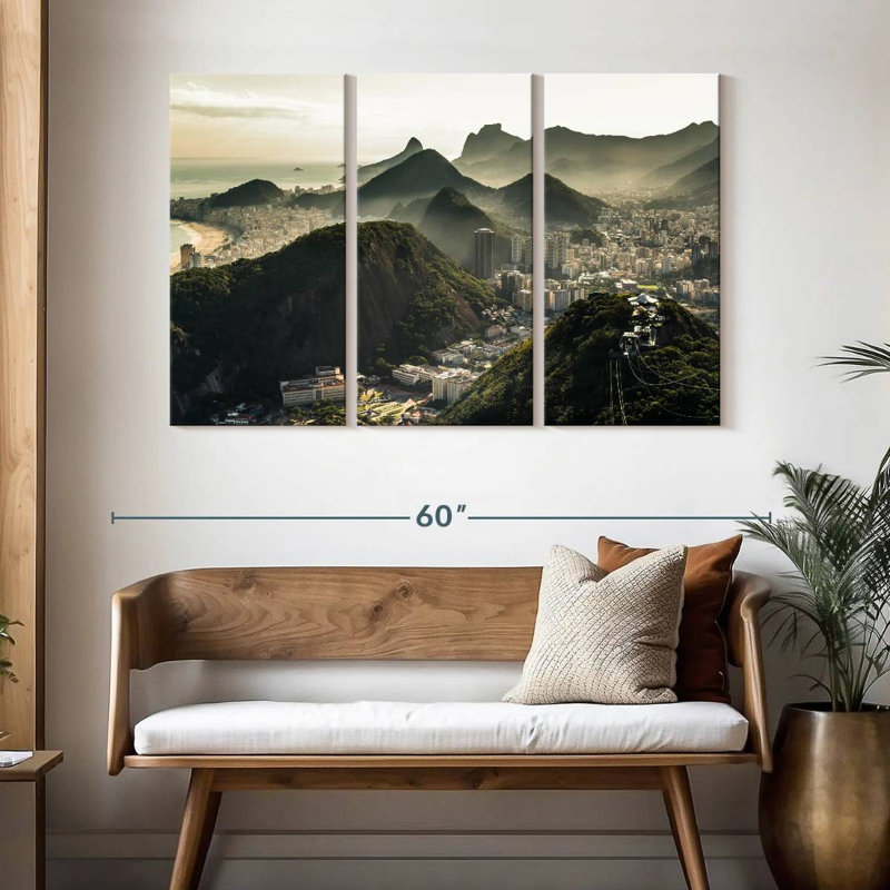Montagne de Sebbie, H 32 po x l 50 po