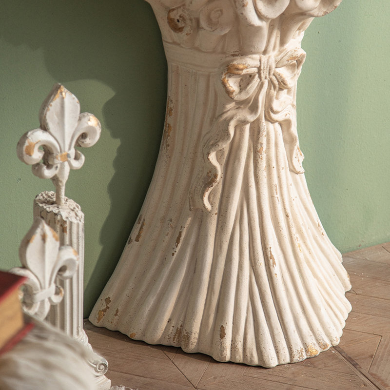 32.48" White Semi-Circle Solid Wood Console Table