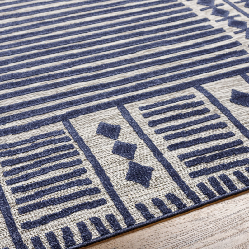 Hironobu Indoor / Outdoor Rug, Rectangle 5'3" x 7'3"