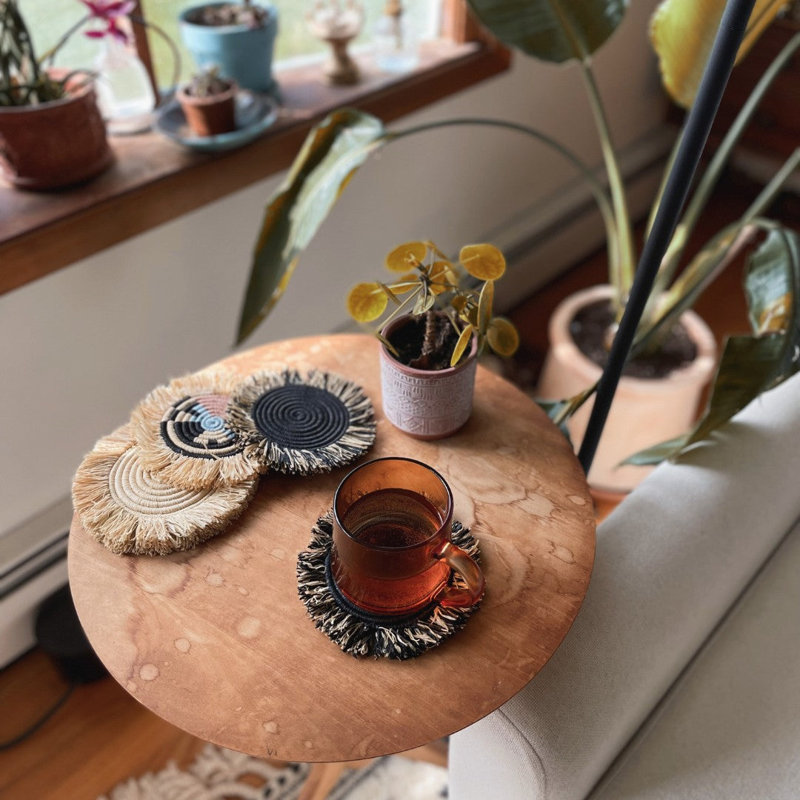 Sous-verres en frange de raphia, Beige