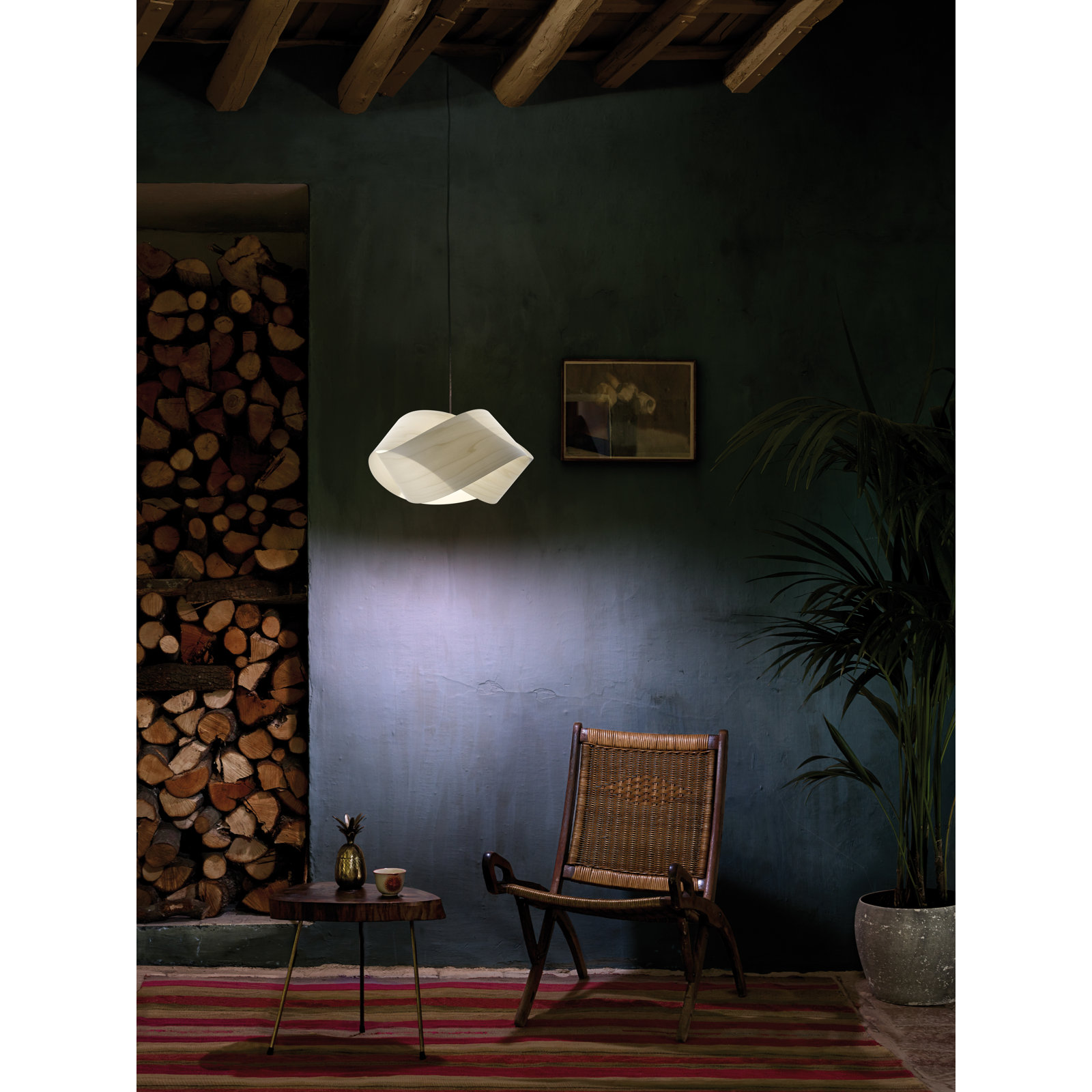 Nut Single Light Pendant, Ivory White, E26, Matte Black