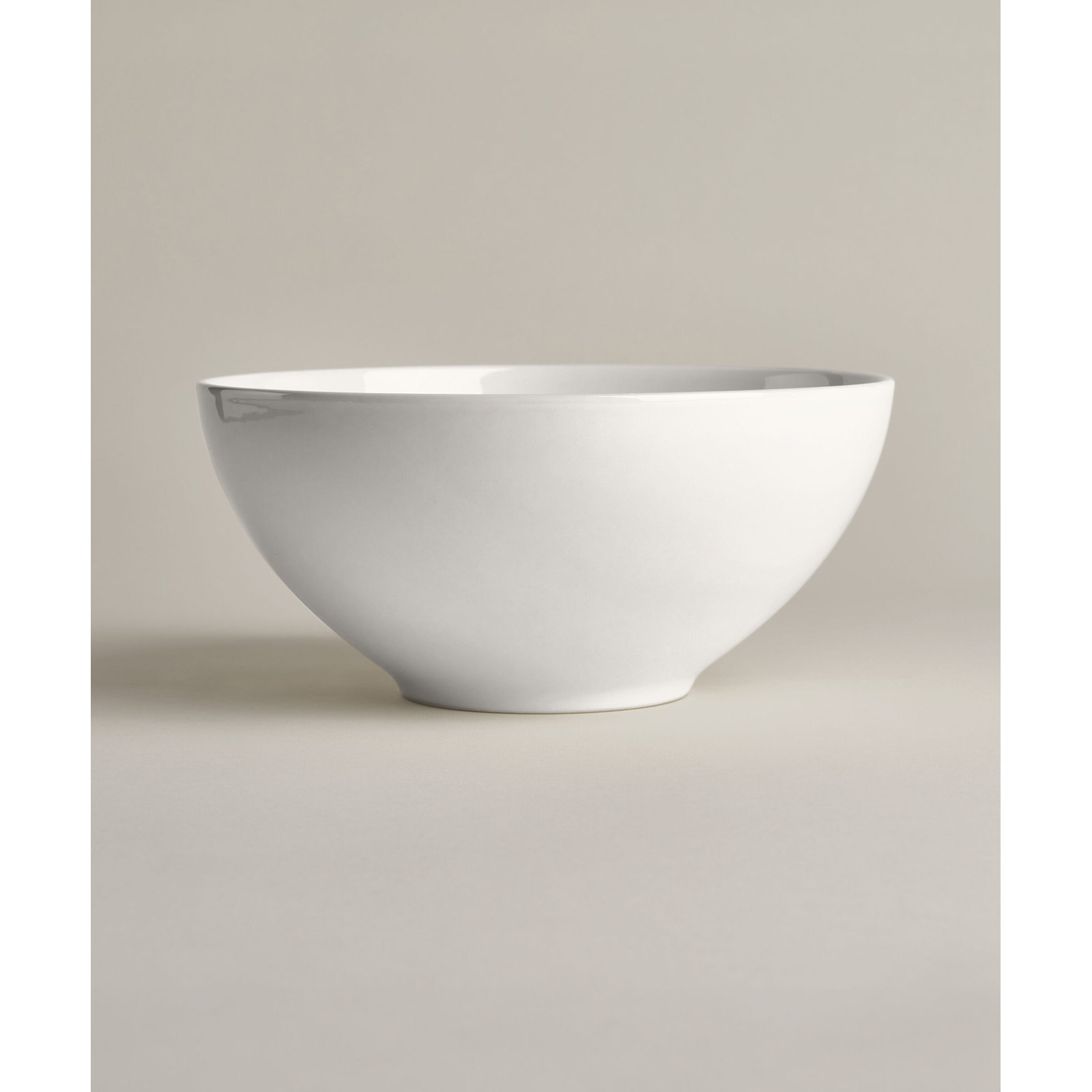 Year & Day Glossy Serving Bowl, White