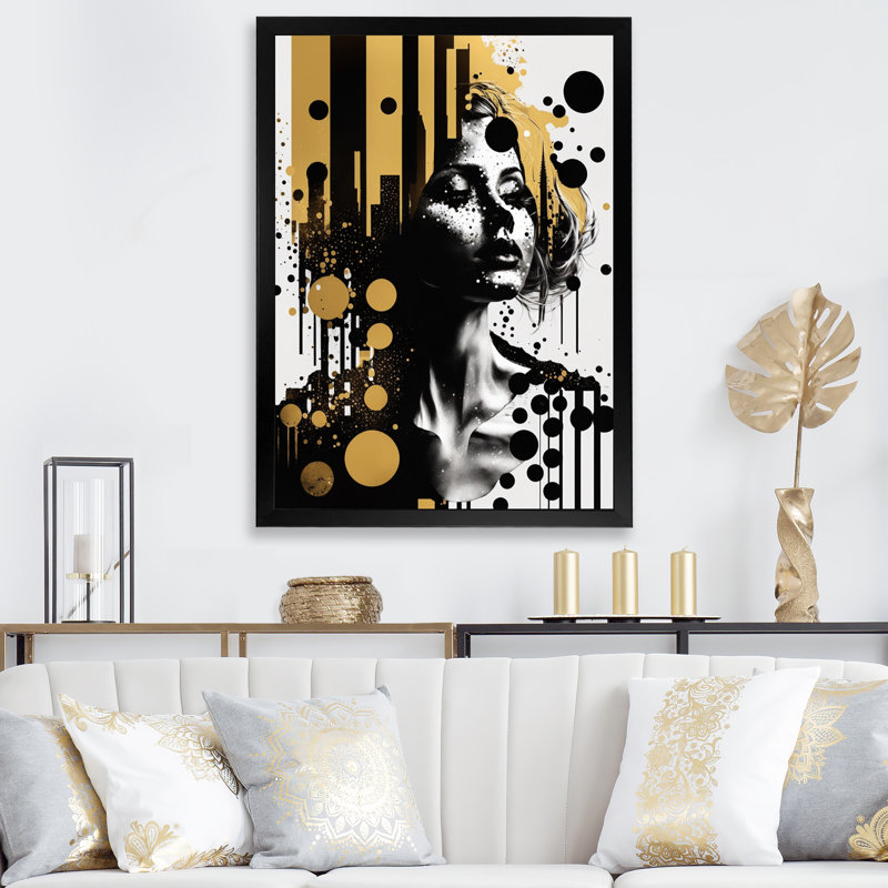 Décoration murale femme dorée III, Cadre photo noir, L 12 po x H 20 po