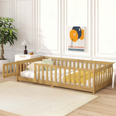 Floor Bed With Fence And Door,Rubber Wood Floor Bed With Safety Guardrails
