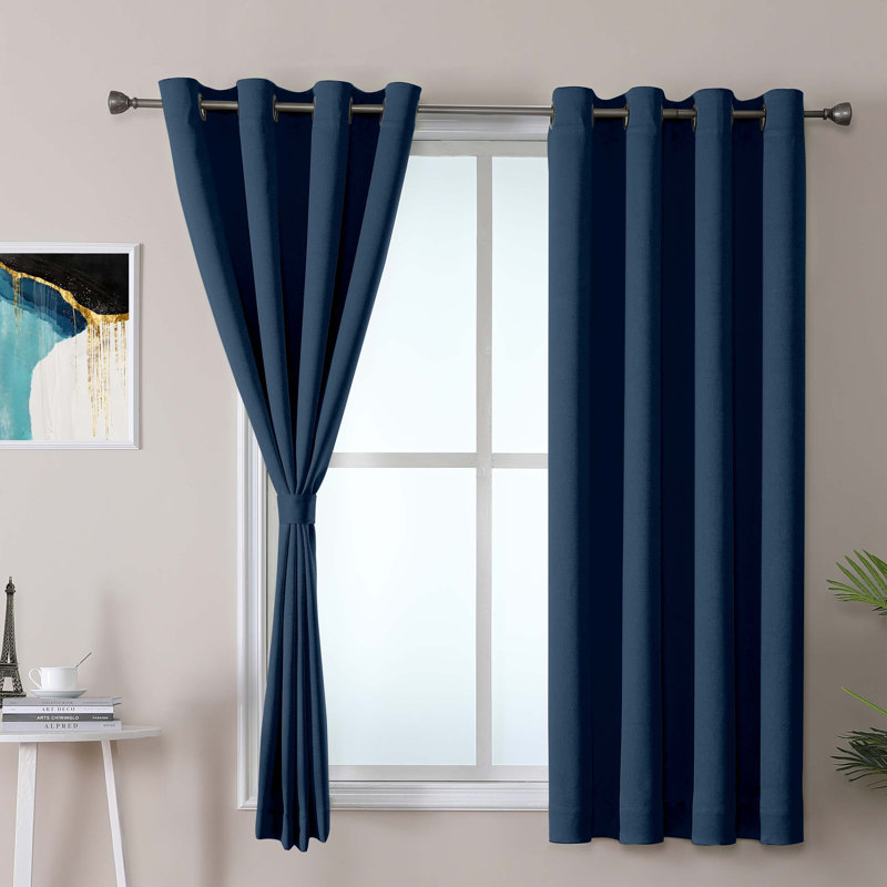 Paire de rideaux occultant et isolant avec œillets Abra, Bleu marine, l 52" x L 84"