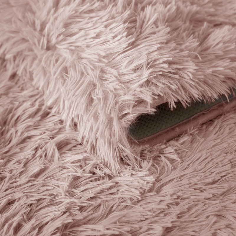 Aguon Supersoft Shaggy High Pile Rug
