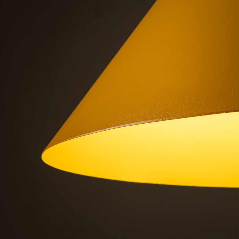 Luminaire suspendu CONO XL, Jaune, H 67 po x l 20 po