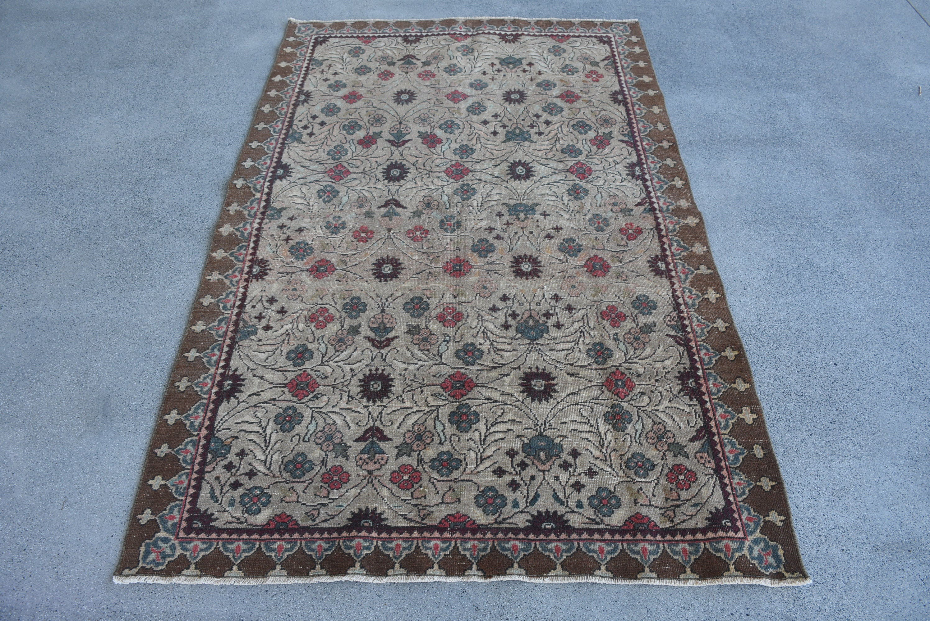 Kayra Home Classic Rug, 46.1x73.6 Inch Brown Floral Accent Rug | Wayfair