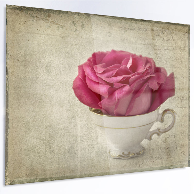 Rose rouge en coupe - art floral mural en bois, H 23 po x l 23 po x P 1 po, Métal
