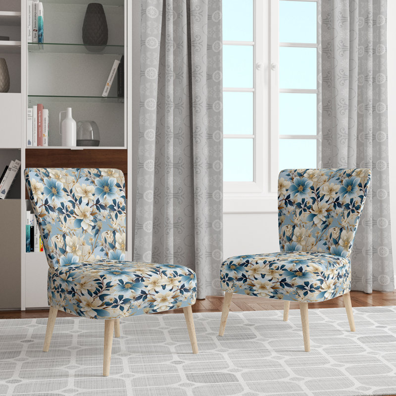 Chaise d'appoint rembourrée blanche et bleue à motif floral