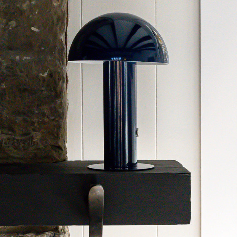 Viv Metal Desk Lamp, Navy