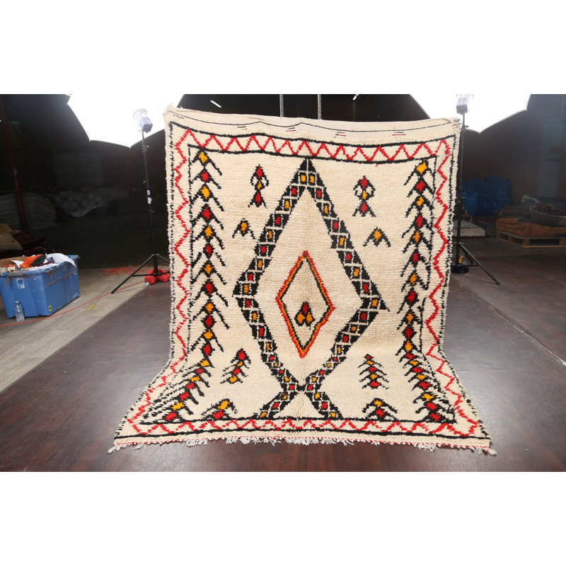 Tapis décoratif en laine de conception unique noué à la main New Age de 6 pi 5 po x 8 pi 4 po Ivoire/rouge