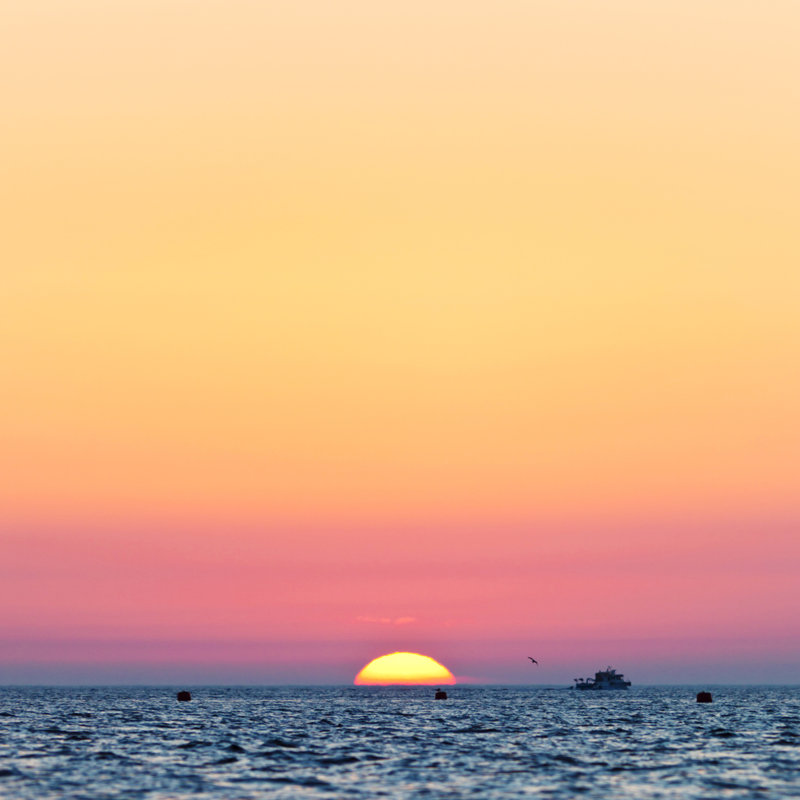 Méditerranée, coucher de soleil - Photographie sur toile tendue, H 30 po x l 30 po