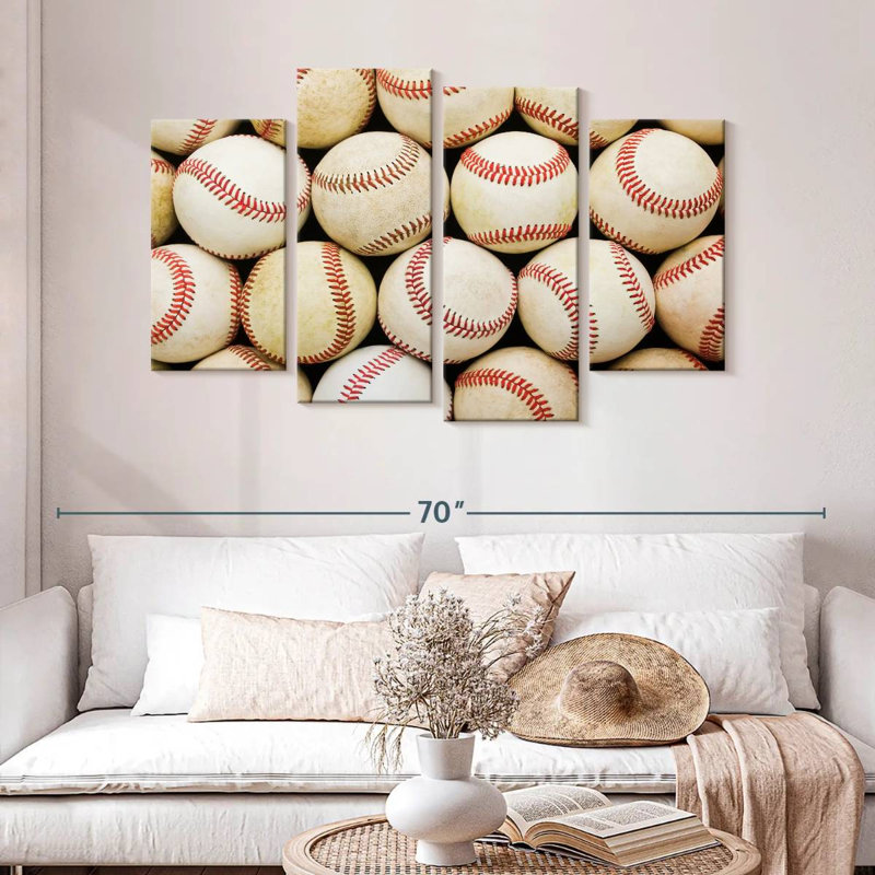 Aged baseballs Sireci, H 32 po x l 52 po