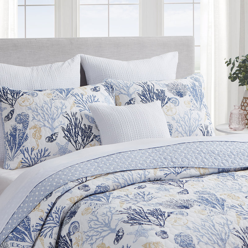 Twin Blue Cotton Reversible Nautical Quilt Set