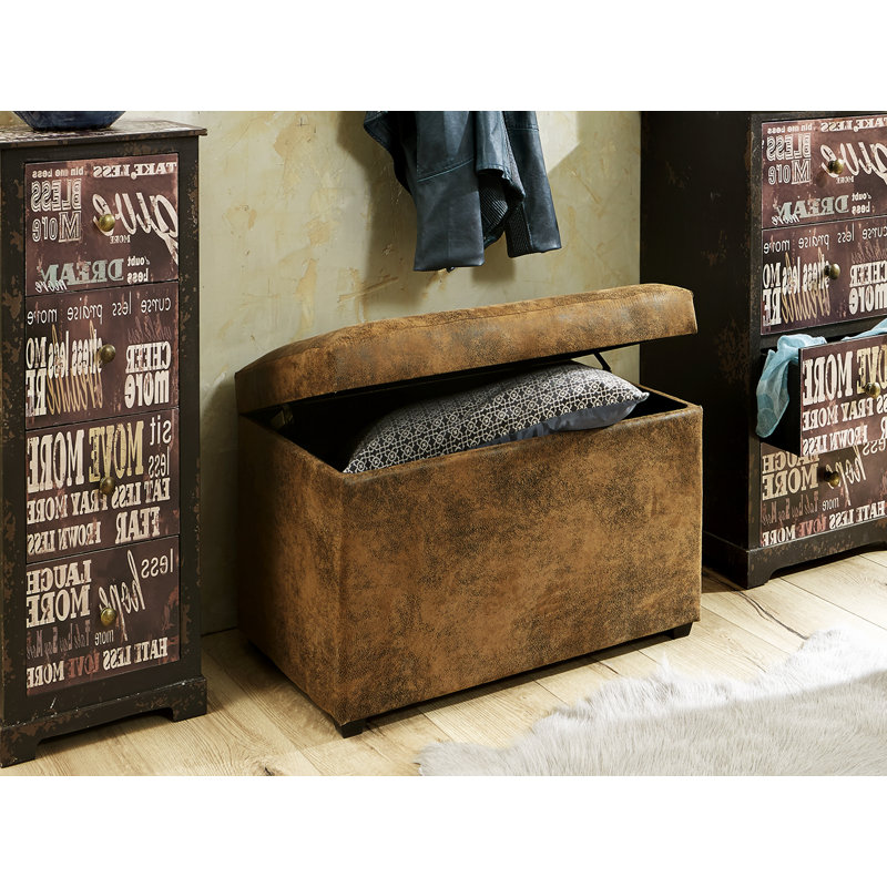 Bilboroughs Blanket Chest